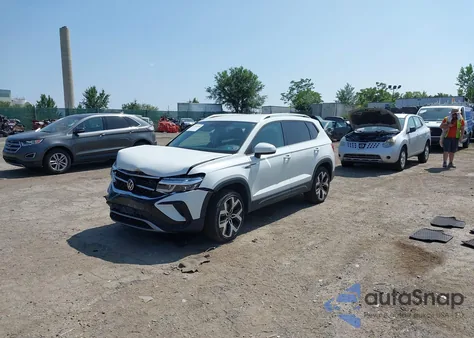 2022 Volkswagen Taos 1.5T Sel из США, поврежденный, VIN 3VVJX7B25NM038305